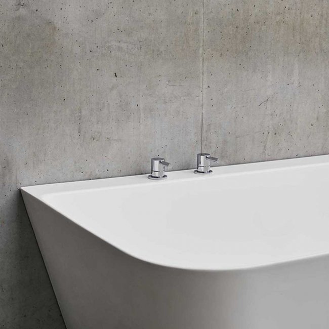 VCBC Patinato Clearstone Back-to-Wall Bath 